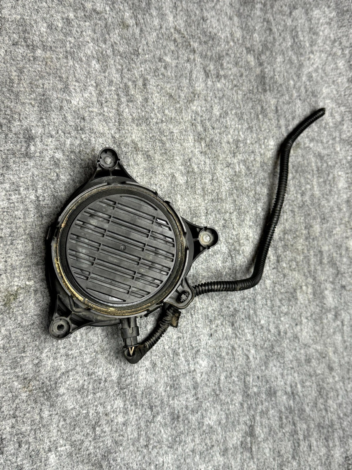 ♦️2017 – 2023 TESLA MODEL 3/Y PEDESTRIAN WARNING SPEAKER OEM, 1299965-00-A