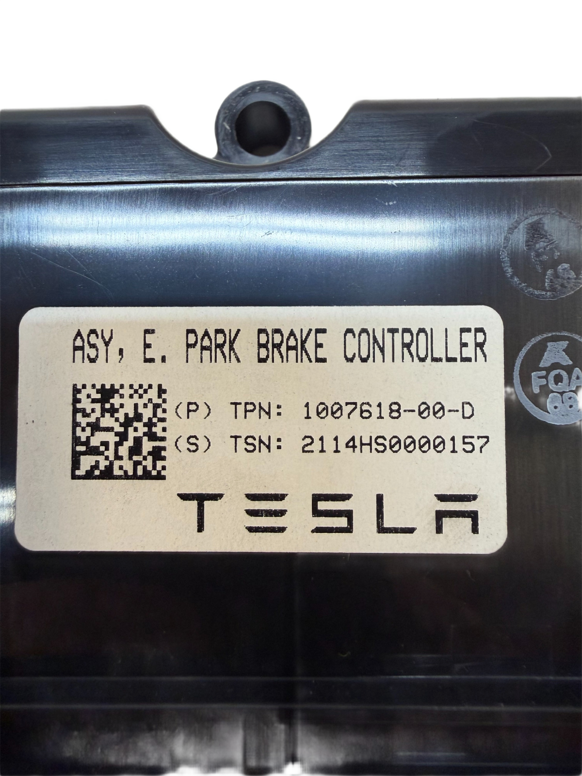 2012-2016 Tesla Model S PARK BRAKE ELECTRONIC CONTROLLER MODULE 1007618-00-D