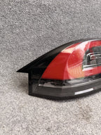 TESLA MODEL X TAIL LIGHT LEFT DRIVER 2016 2017 2018 2019 2020 LED 1034332-00-B