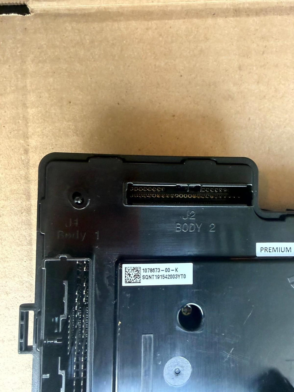 ♦️17-23 TESLA MODEL 3 LEFT LOW VOLTAGE CONTROLLER MODULE UNIT OEM, 1078673-00-K