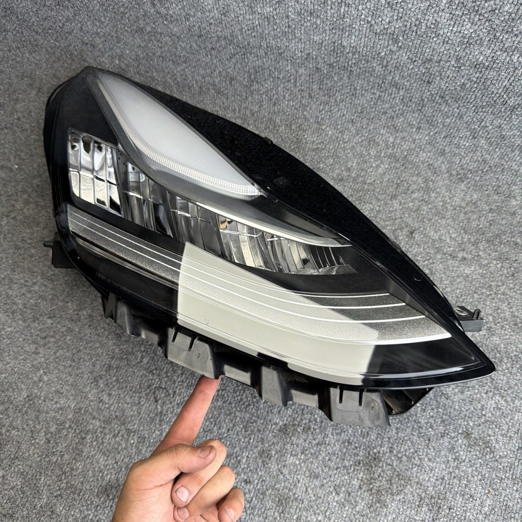 10-22 Tesla Model 3-Y Headlamp Assembly Up-Level Right Hand 2085750-00-A OEM