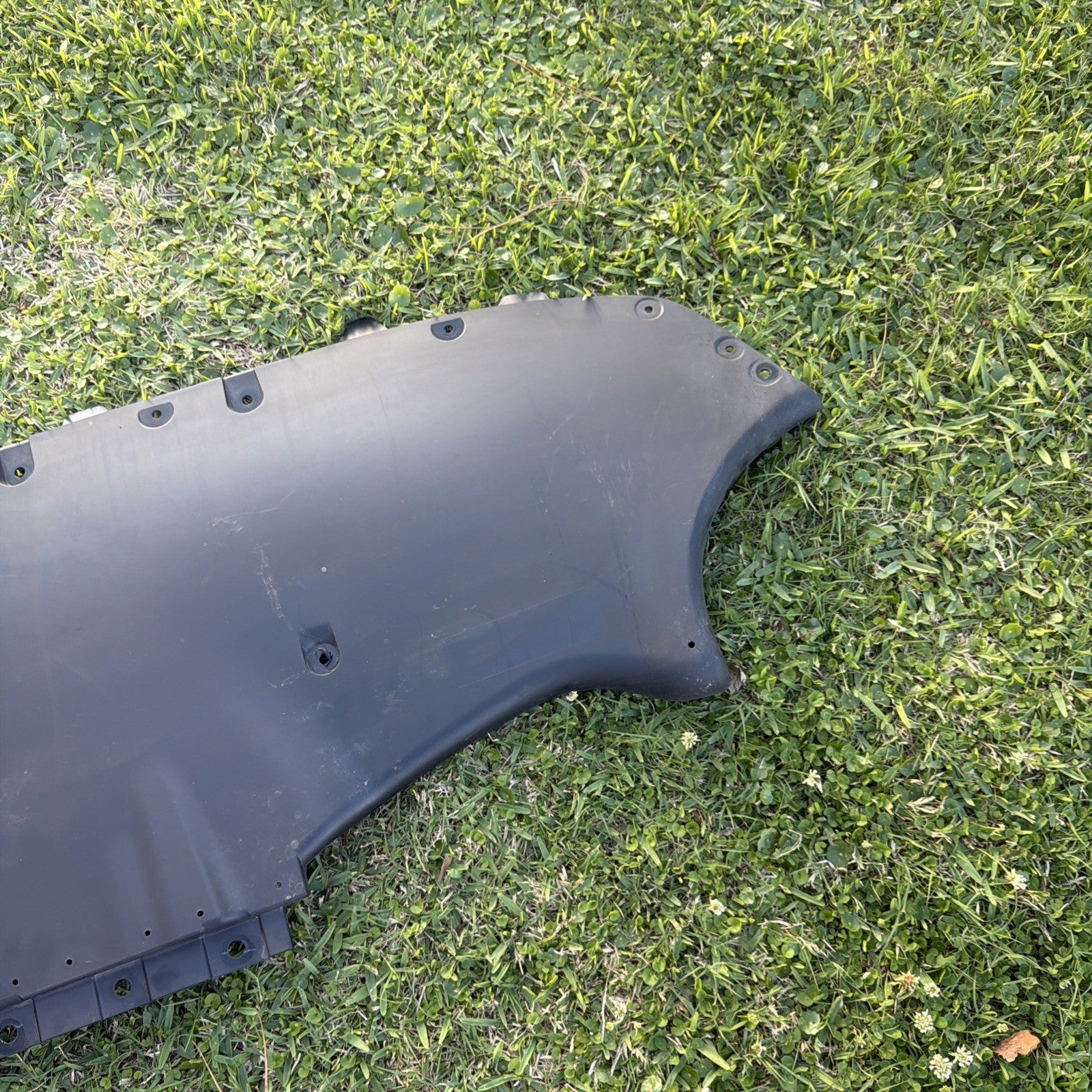 ⭕ 20-24 Model Y Rear Bumper Diffuser Lower Splash Shield Undertray 1494007-00-B