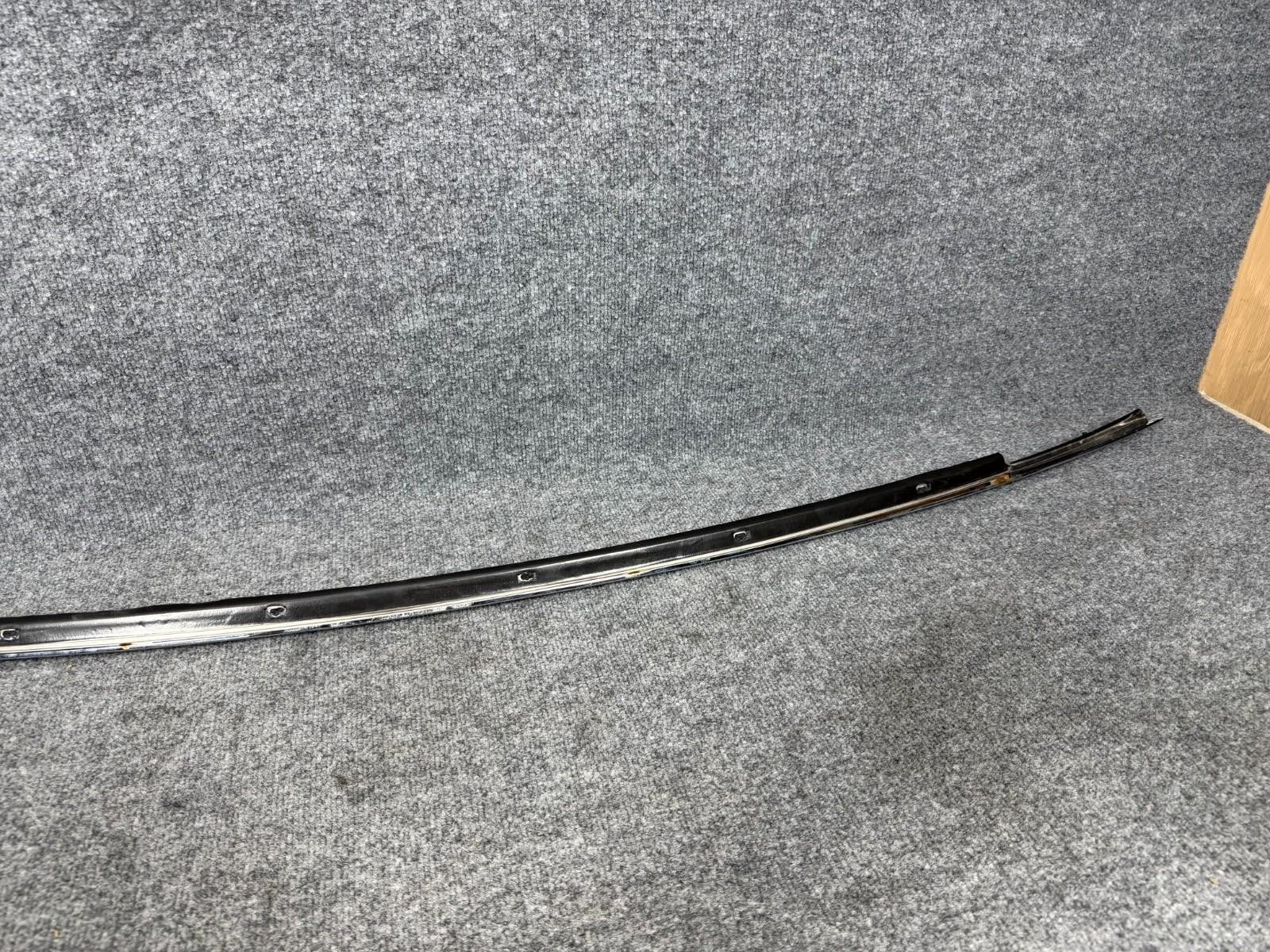 2016-2020 Tesla Model X Front Right Upper Door Window Molding OEM, 1128872-00-G