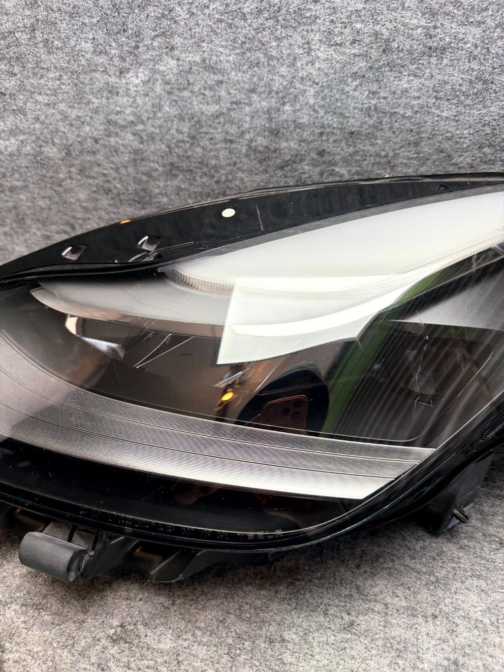 ♦️2021–2023 TESLA MODEL 3 FRONT LEFT SIDE HEADLIGHT ASSEMBLY OEM, 1514952-00-C