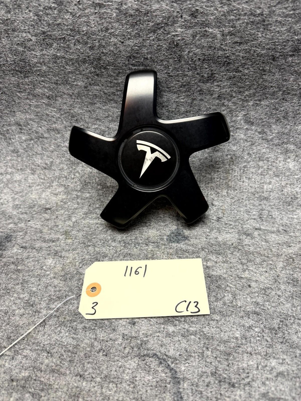 ♦️2017-2023 TESLA MODEL 3 STILETTO CENTER WHEEL CAP 19" & 20" OEM, 1044234-00-A