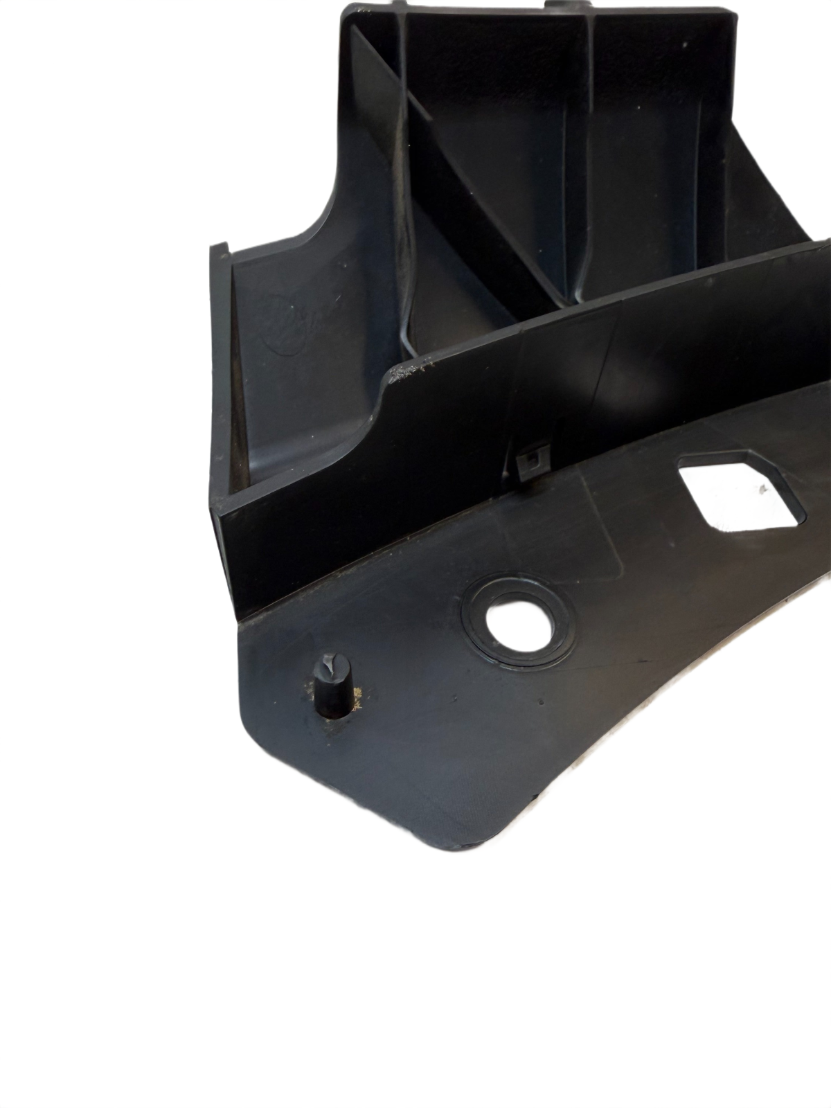2017-2023 TESLA MODEL 3 FRONT RIGHT UPPER BUMPER BRACKET 1084170-00-B