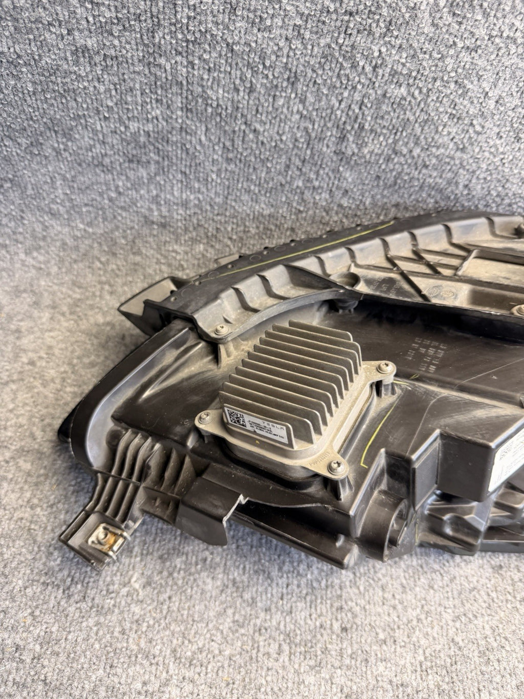 21-23 TESLA MODEL 3 FRONT LEFT HEADLIGHT LED LIGHT LAMP OEM 1514952-00-D
