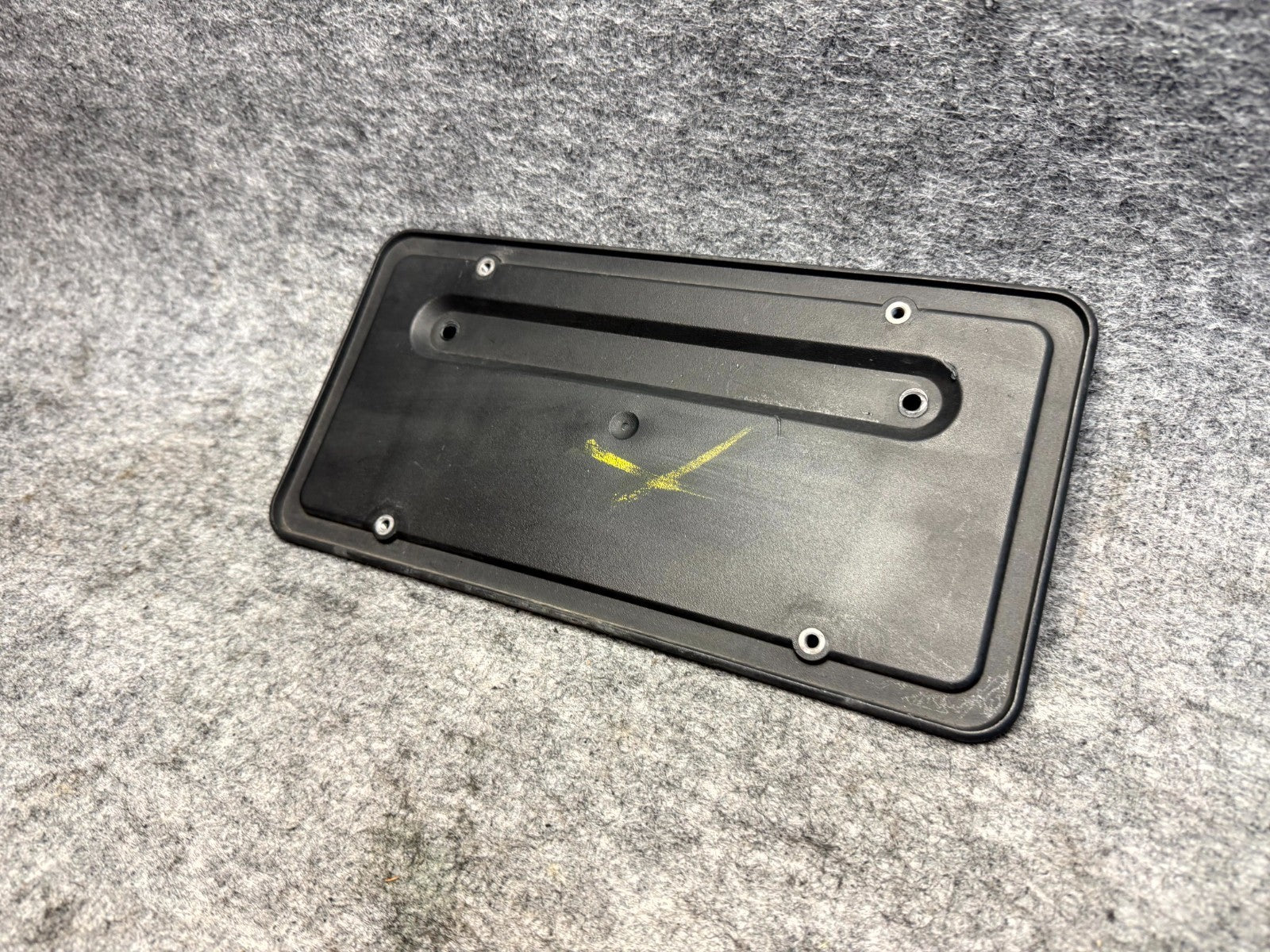 ♦️2017-2023 TESLA MODEL 3 Y REAR LICENSE PLATE HOLDER BRACKET OEM, 1096844-00-B