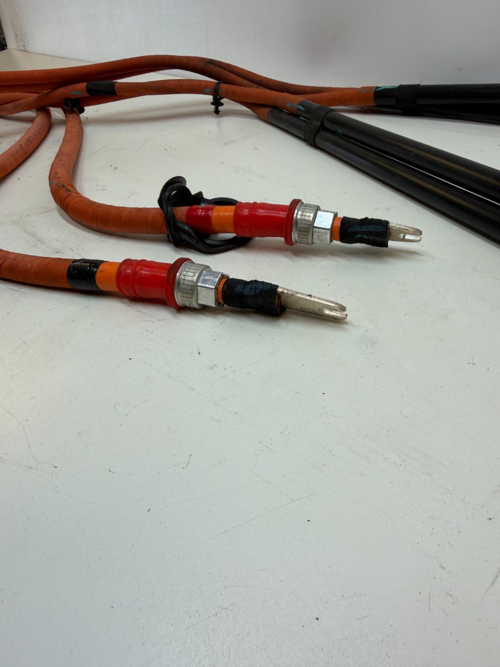 2016-2021 TESLA MODEL S BATTERY SPLITTER CABLE WIRE HARNESS 1055868-10-D
