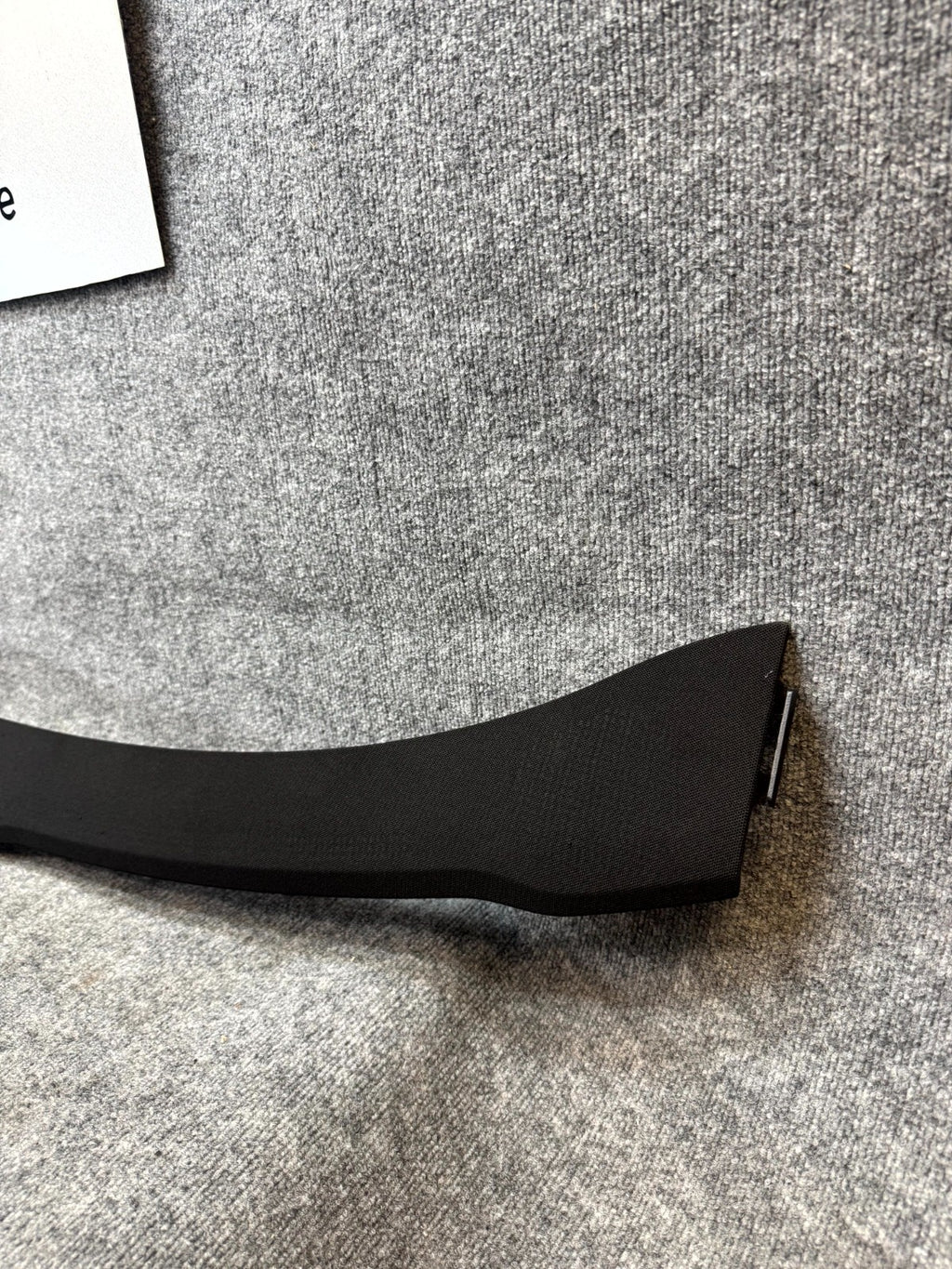 2020-2024 TESLA MODEL Y DASHBOARD DEFROSTER SPEAKER TRIM PANEL OEM, 1766372-00-A