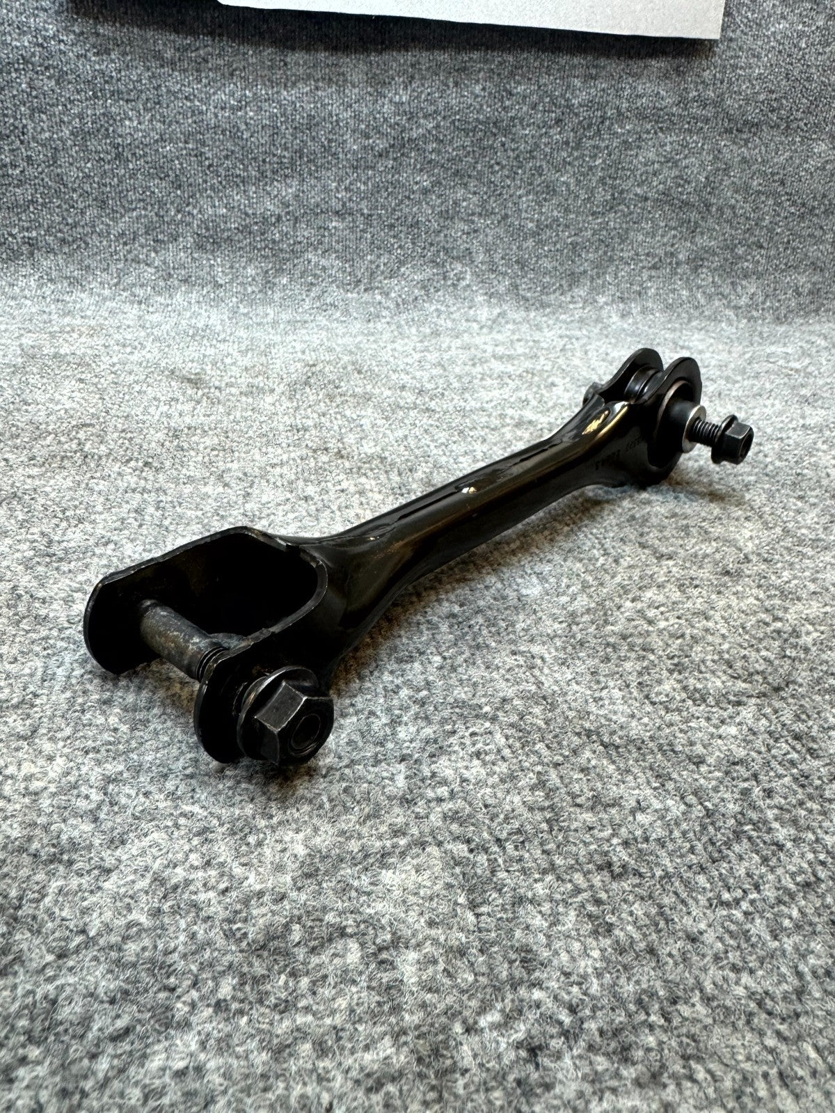 2017 - 2023 TESLA MODEL 3 REAR RIGHT SIDE UPPER CONTROL ARM OEM, 1044427-00-C