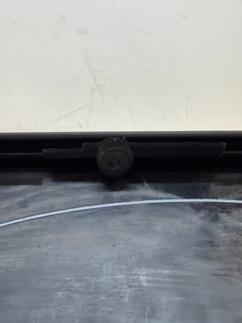 2012 - 2020 TESLA MODEL S RIGHT PASSENGER SIDE GLOVE BOX 1035104-00-A