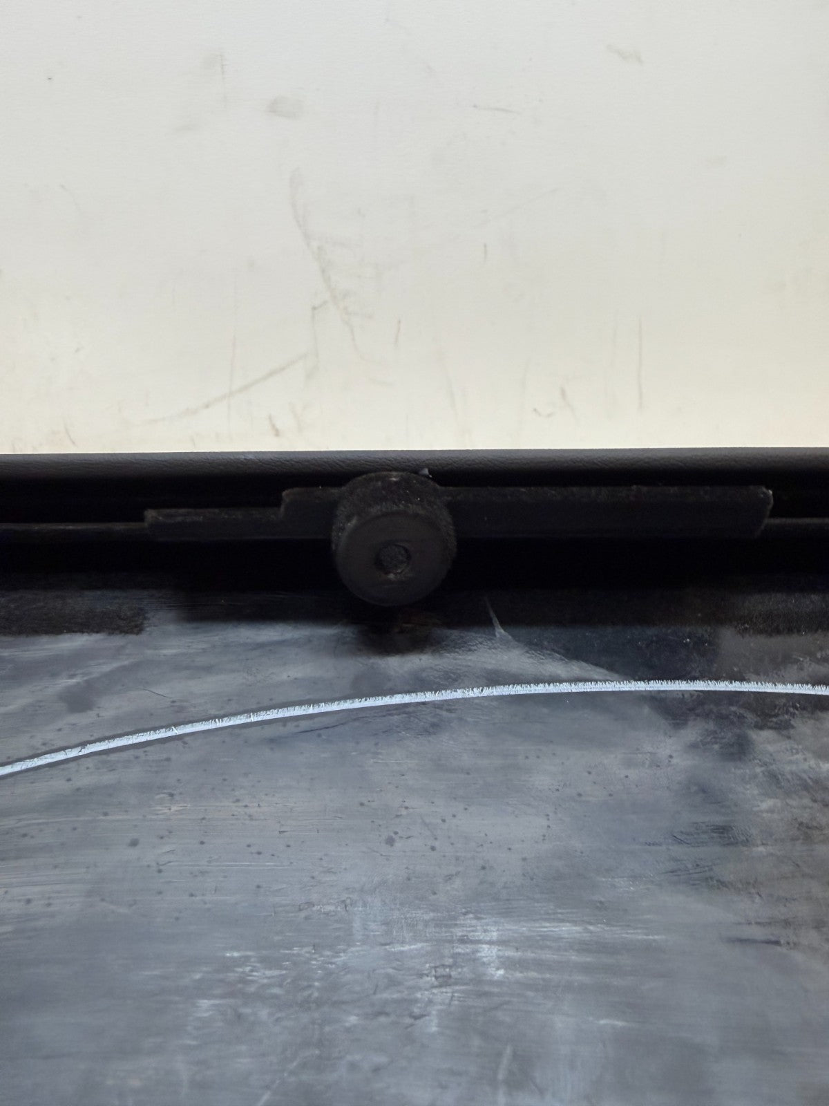 2012 - 2020 TESLA MODEL S RIGHT PASSENGER SIDE GLOVE BOX 1035104-00-A