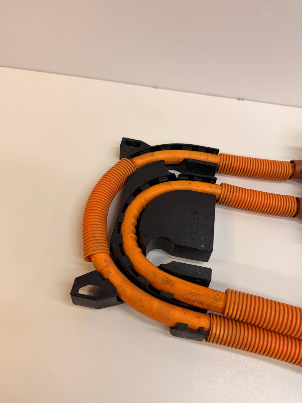 2012-2015 Tesla Model S Rear Battery Wiring Harness Connection 1022565-10-E
