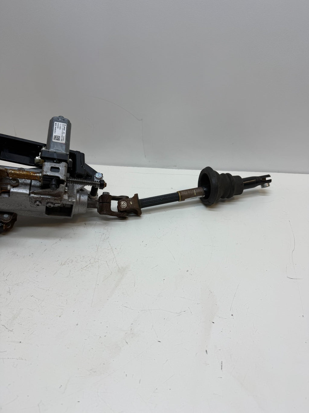 2016-2020 TESLA MODEL S STEERING COLUMN ASSEMBLY 1027811-00-F