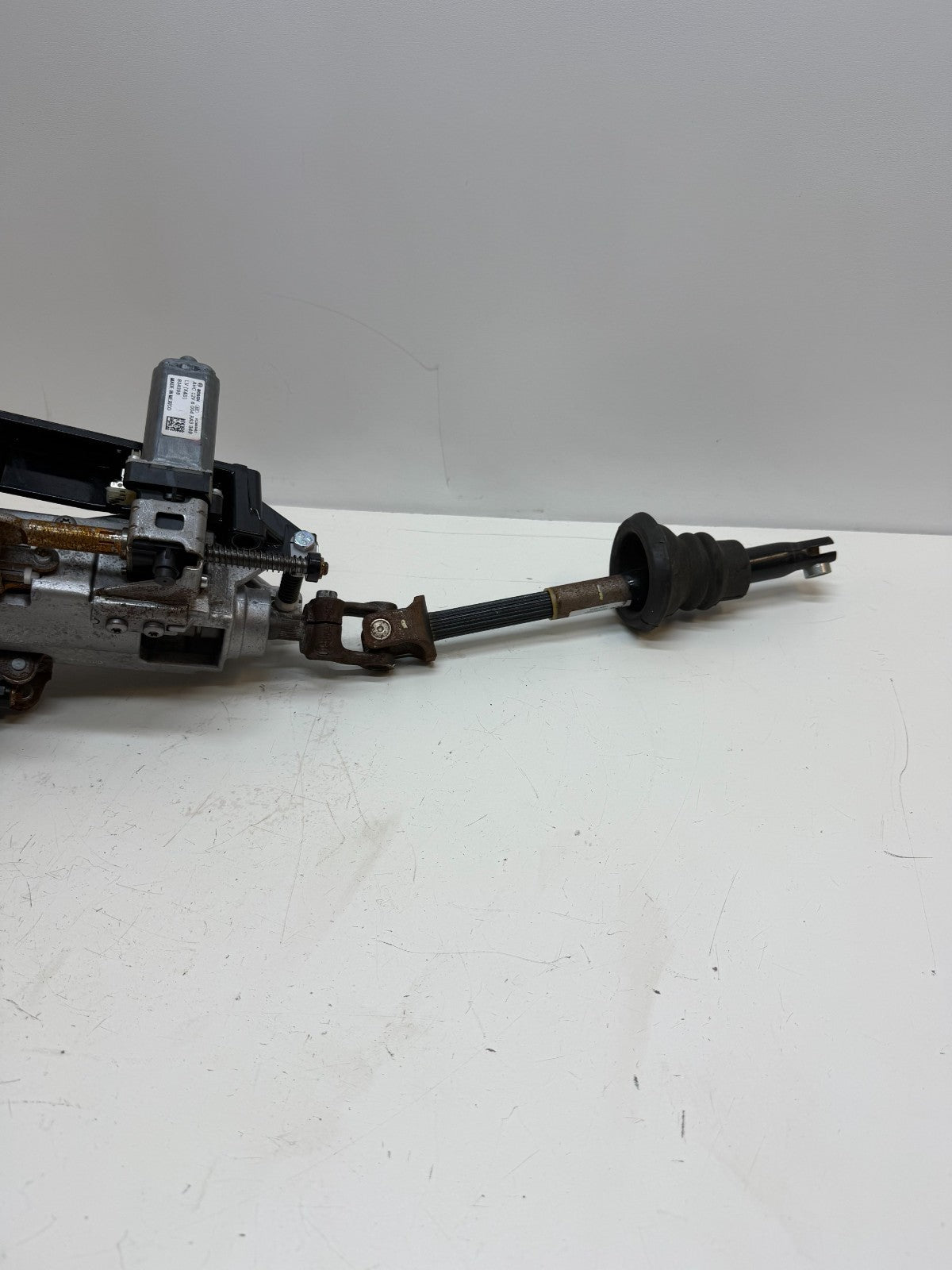2016-2020 TESLA MODEL S STEERING COLUMN ASSEMBLY 1027811-00-F