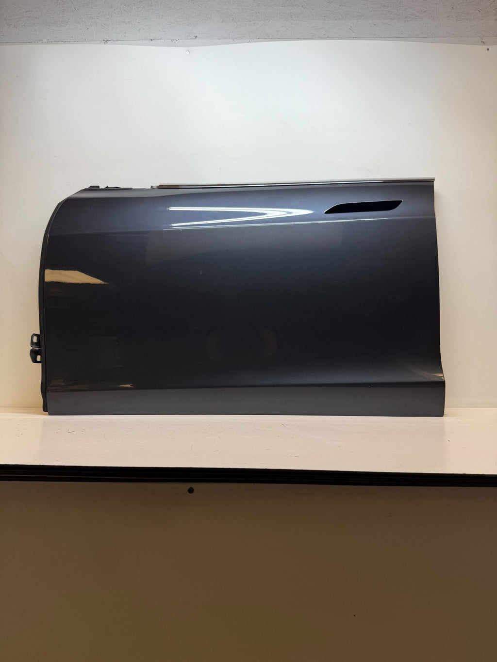 2016-2020 Tesla Model S Front Driver Side Door Shell Panel Left 6006662-00-G