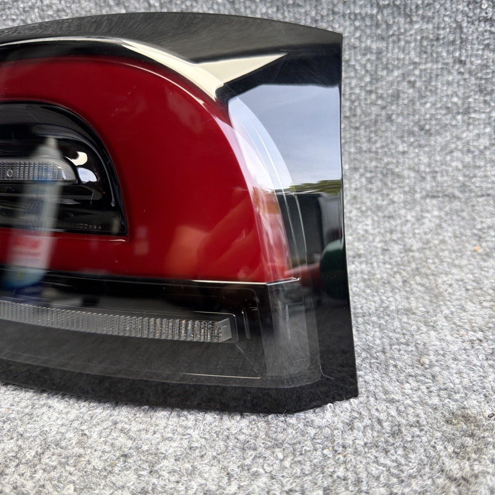 2021-2025 TESLA MODEL S RIGHT REAR PASSENGER TAIL LIGHT LAMP 1563721-00-C OEM