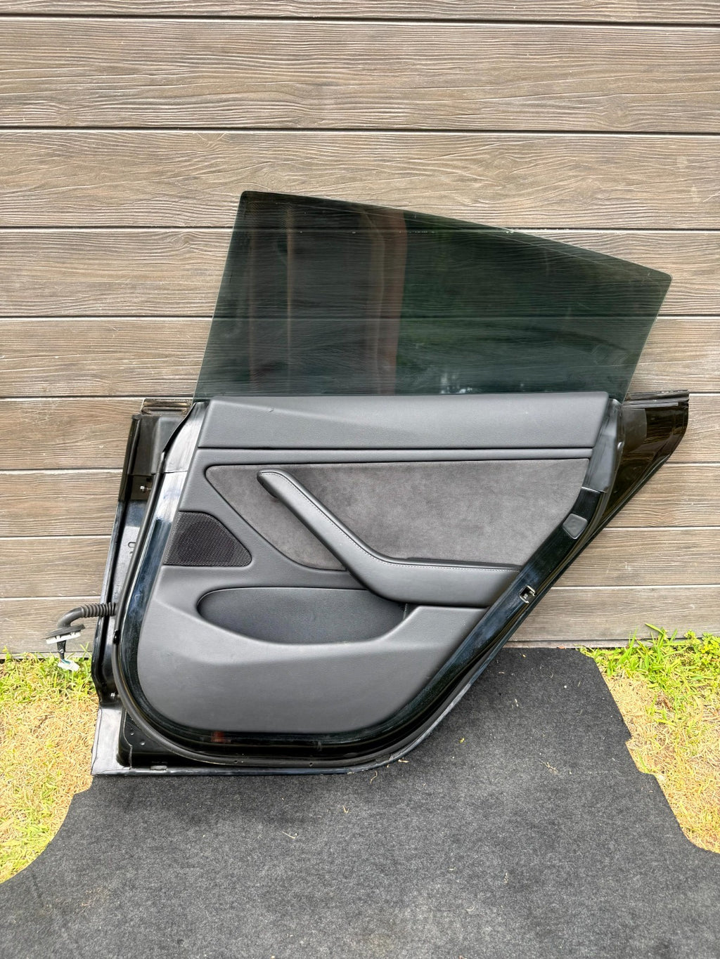2017 - 2023 TESLA MODEL 3 REAR RIGHT PASSENGER SIDE DOOR SHELL PANEL BLACK OEM