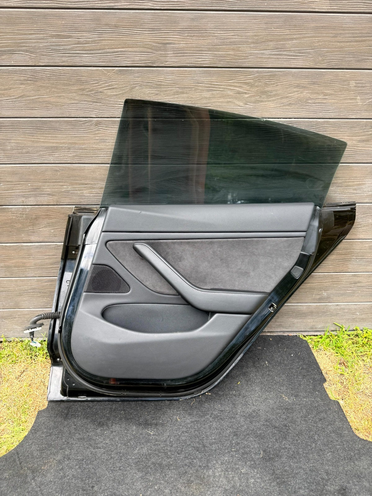 2017 - 2023 TESLA MODEL 3 REAR RIGHT PASSENGER SIDE DOOR SHELL PANEL BLACK OEM