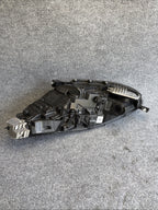 ♦️18-23 TESLA MODEL 3/Y HEADLIGHT RIGHT PASSENGER Reflector 1077372-10-I OEM