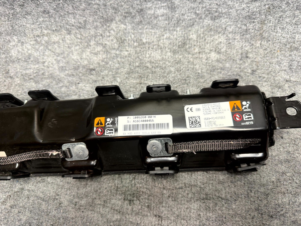 ♦️12-20 TESLA MODEL S FRONT RIGHT SIDE KNEE SAFETY MODULE ASSY OEM, 1005260-00-H