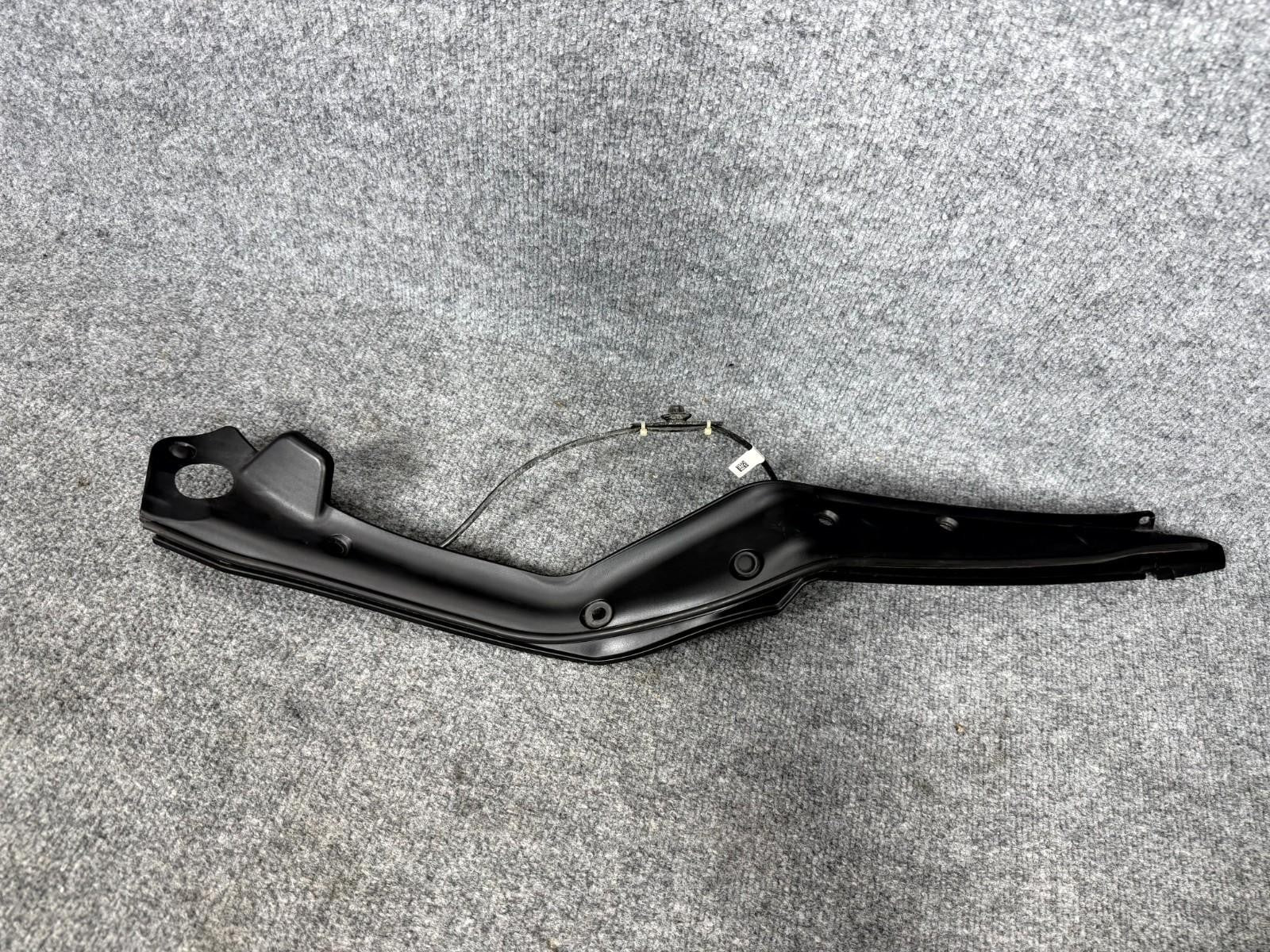16-23 Tesla Model X Rear Right Lower Door Pinch Sensor Carrier OEM, 1041595-00-F