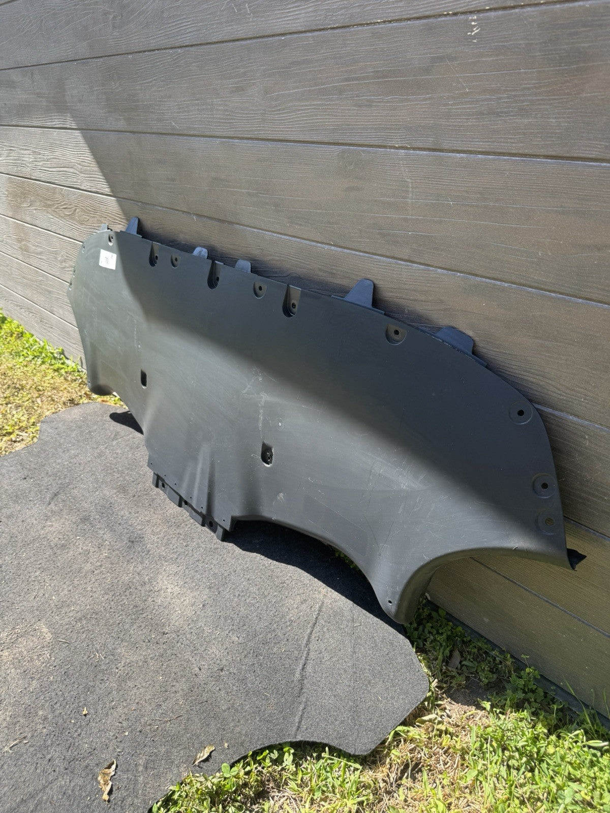 2020-2024 Tesla Model Y Rear Bumper Body Splash Shield Cover 1494007-00-B