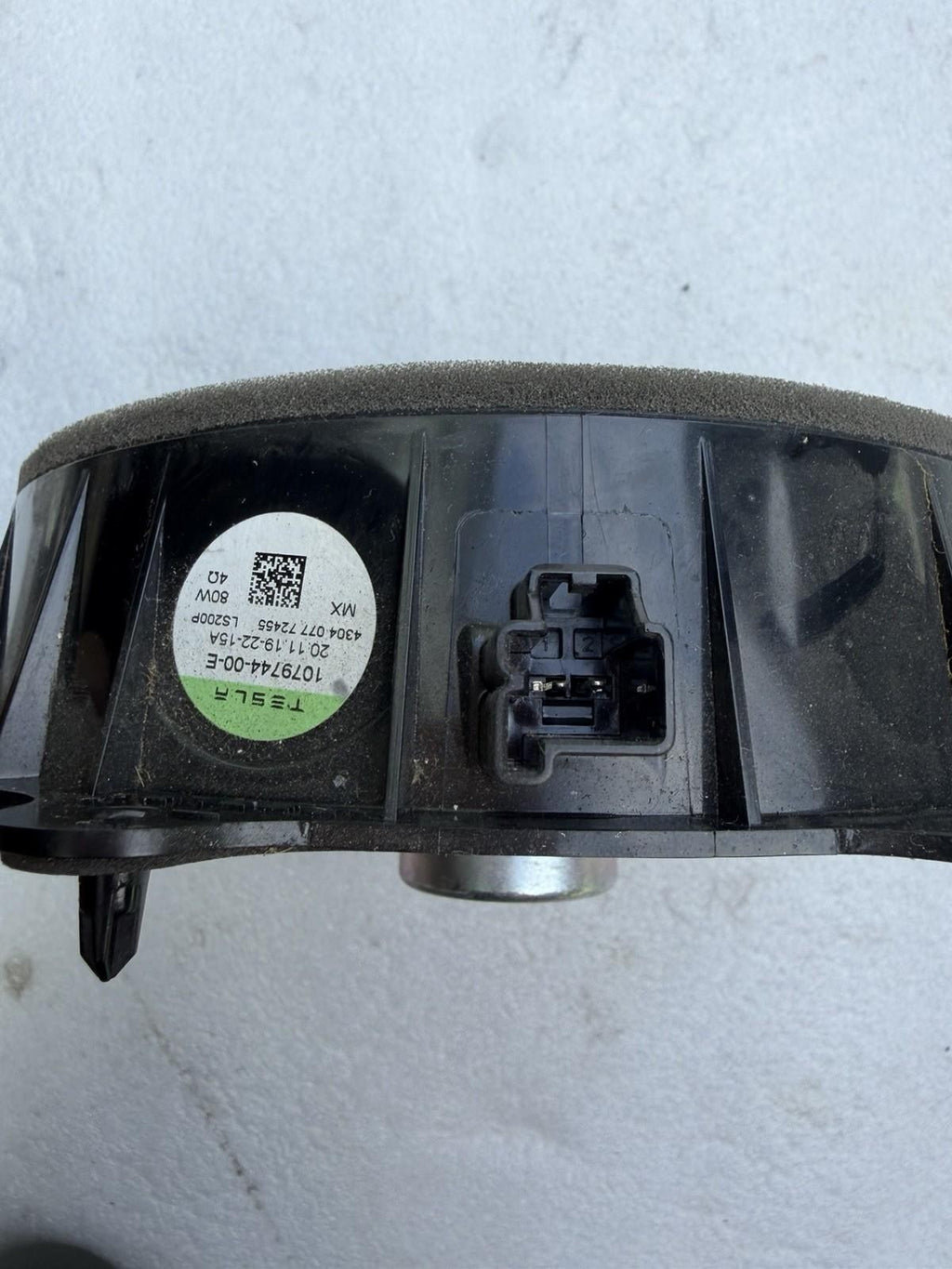 ♦️2017-2023 TESLA MODEL 3/Y FRONT RIGHT OR LEFT DOOR SPEAKER OEM, 1079744-00-E