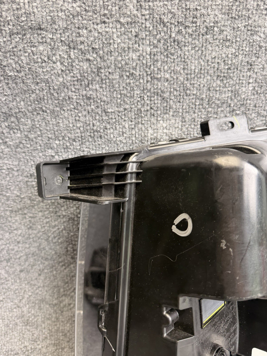 TESLA MODEL X FOG LIGHT RIGHT PASSENGER 2016 2017 18 2019 2020 OEM 1034327-00-C