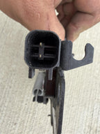 ♦️17-23 TESLA MODEL 3 HOOD LATCH LOCK COVER PANEL OEM, 1033011-00-Q
