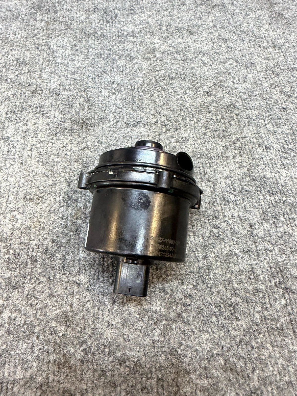 2017–2023 TESLA MODEL Y/3 AUXILIRY WATER PUMP OEM, 127-11000-001