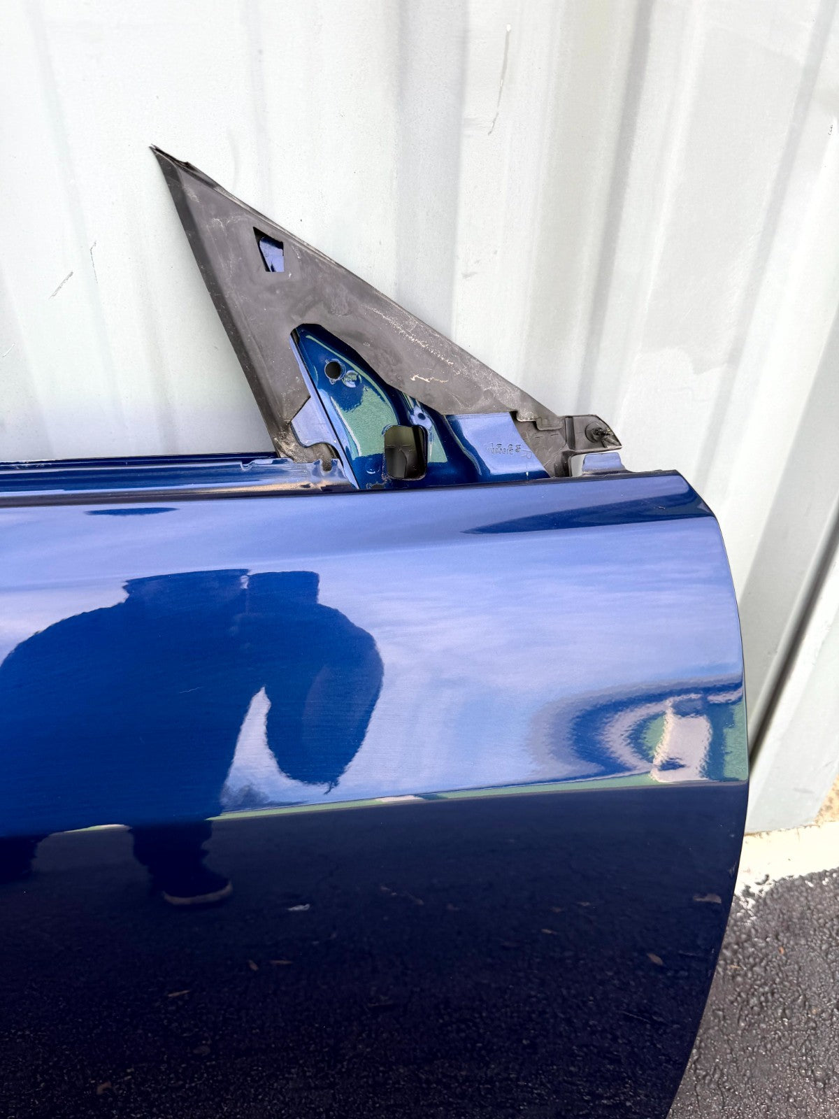 ♦️17–23 TESLA MODEL 3 FRONT RIGHT PASSENGER SIDE DOOR SHELL OEM, 1081420-E0-C