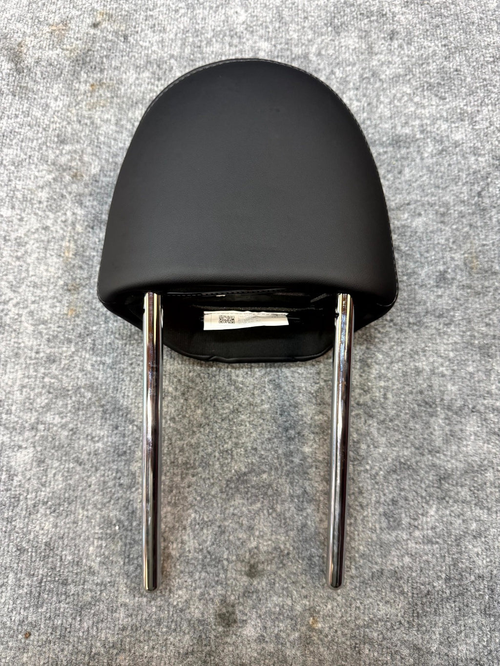 2017 - 2023 TESLA MODEL Y/3 FRONT RIGHT OR LEFT HEADREST BLACK OEM, 1623801-00-B