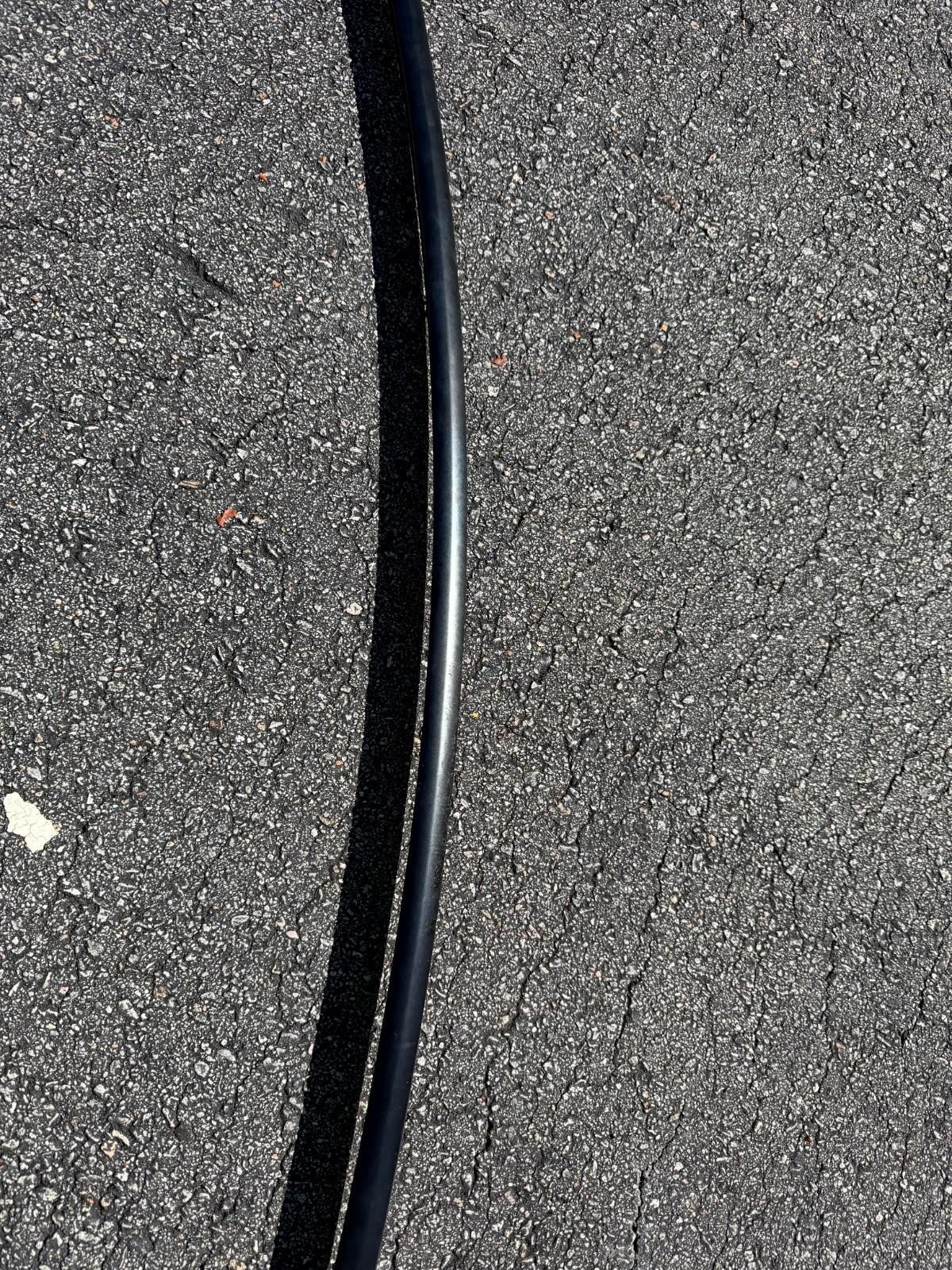 ♦️2017-2023 TESLA MODEL 3 RIGHT PASSENGER SIDE UPPER ROOF TRIM OEM, 1083520-01-D