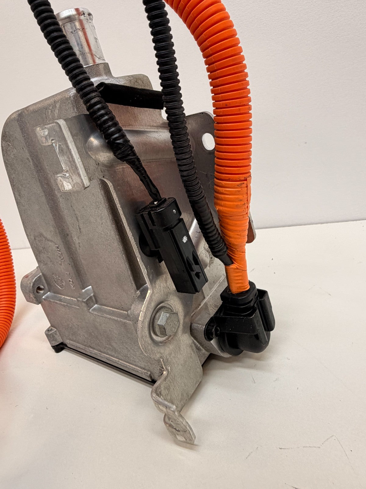 2012-2020 Tesla Model S Electric Battery Heater w/ Wire Harness 1038901-00-J