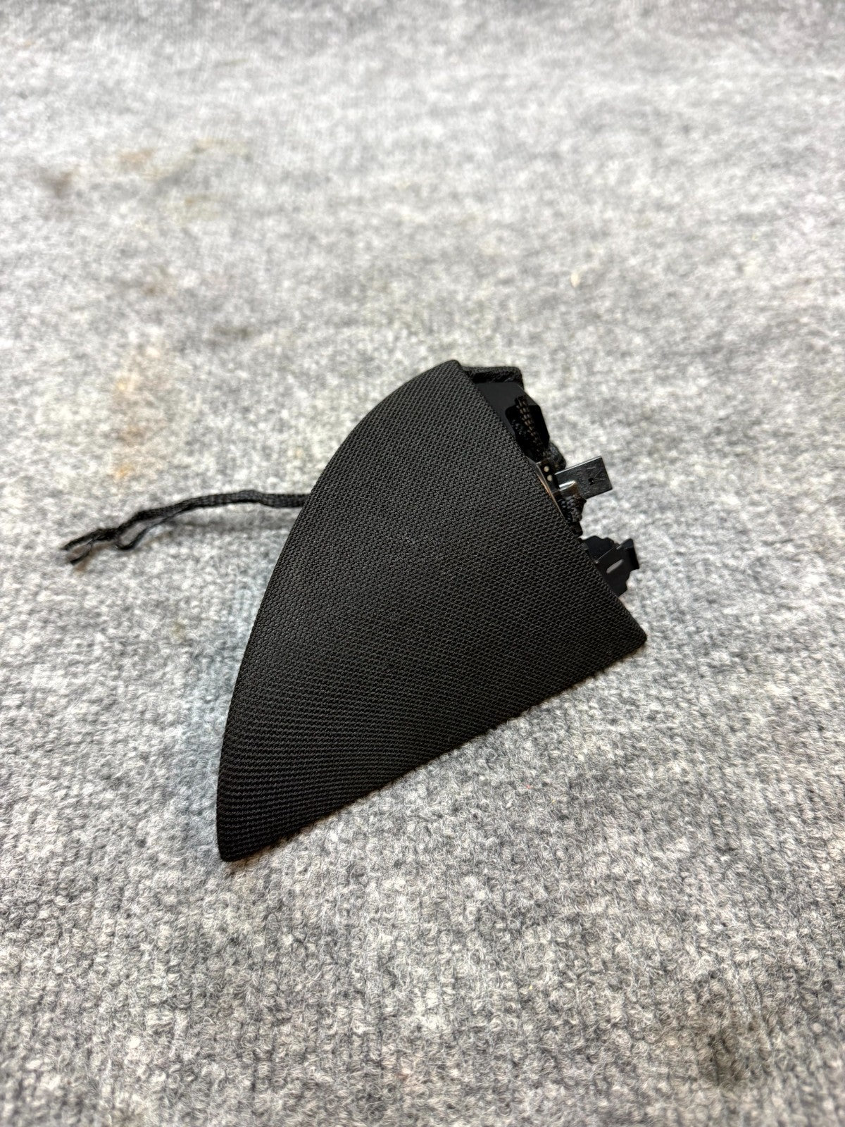 2020 - 2024 TESLA MODEL Y FRONT LEFT DOOR CORNER TWEETER SPEAKER OEM, 149820488B