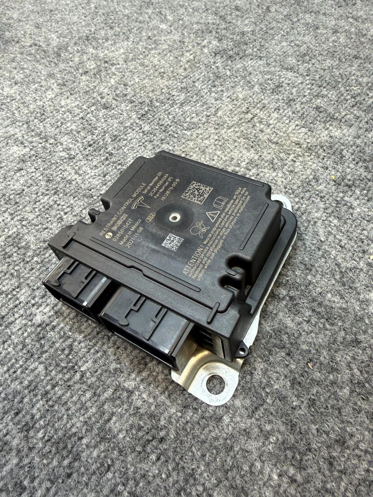 2020 - 2024 TESLA MODEL Y DIAGNOSTIC COMPUTER MODULE UNIT OEM, 1512876-00-B