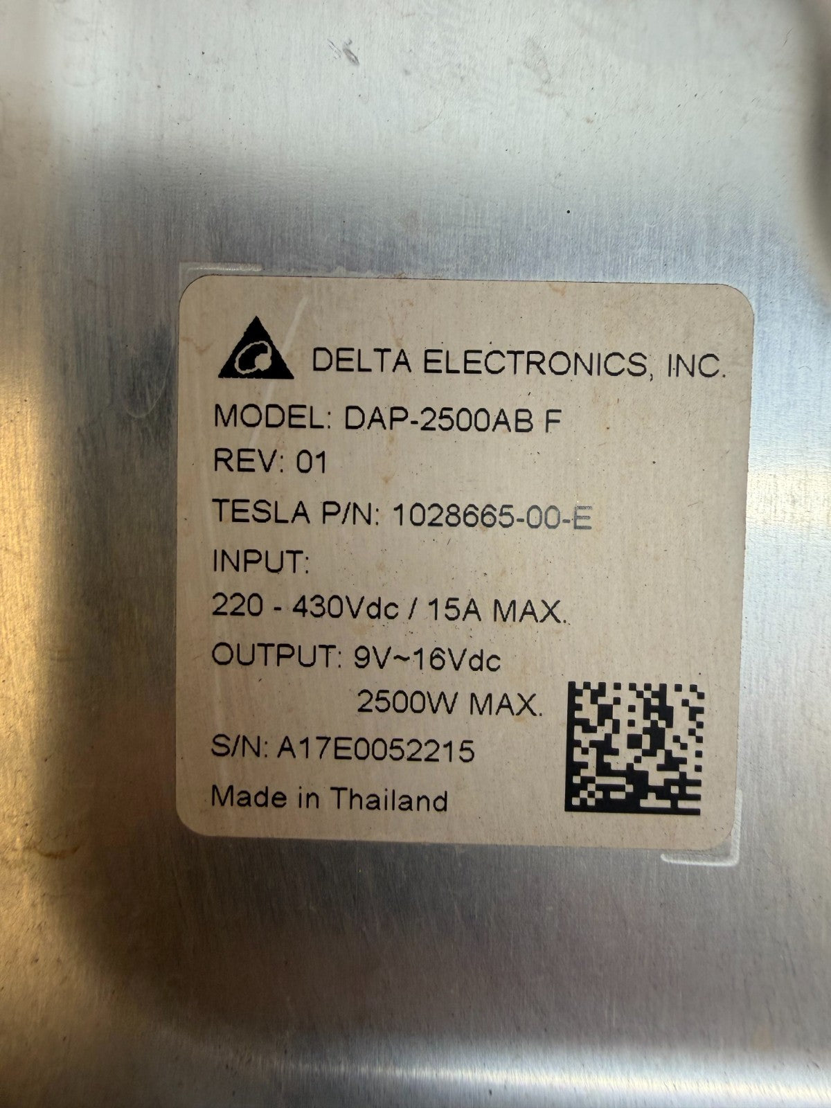2016-2020 Tesla Tesla Model S HV Gen 2 DC-DC Power Converter Module 1028665-00-E