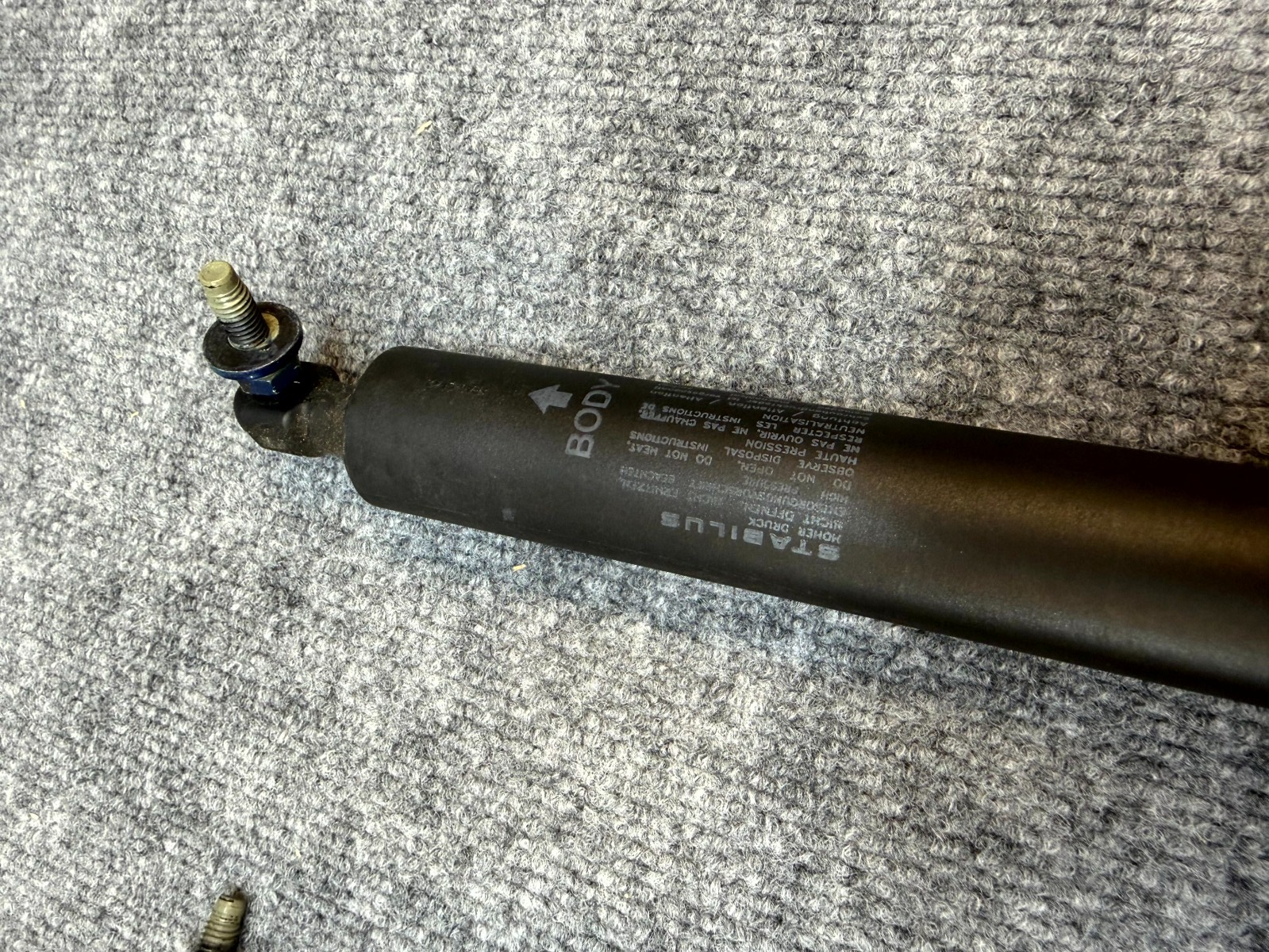 2020-2024 TESLA MODEL Y REAR LEFT & RIGHT LIFT GATE SHOCK STRUT OEM,1500601-00-B