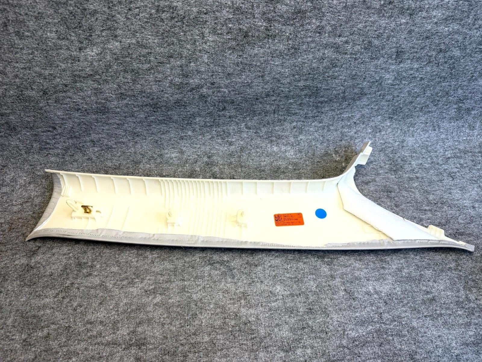 ♦️2017-2023 TESLA MODEL 3 FRONT LEFT UPPER A-PILLAR TRIM COVER OEM, 1086237-81-I