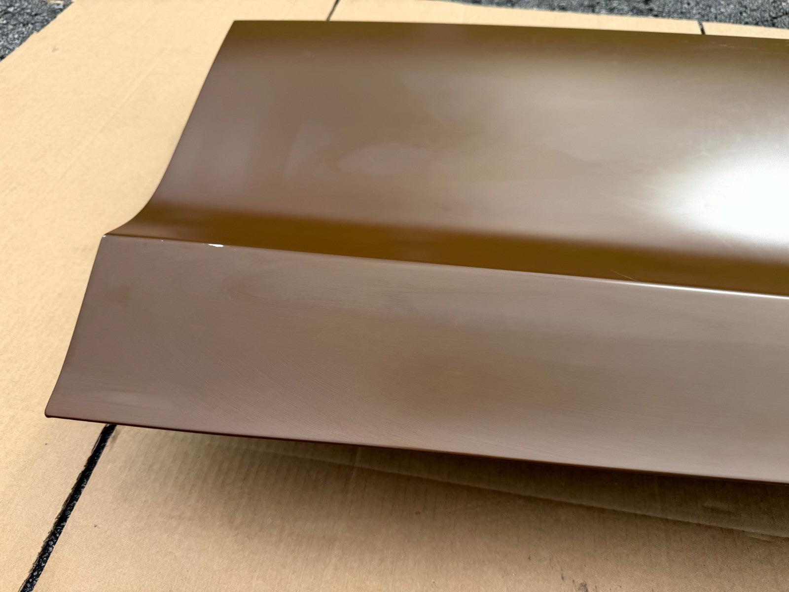 2024-2025 TESLA MODEL 3 FRONT RIGHT PASSENGER SIDE DOOR SHELL OEM, 1751846-E0-A