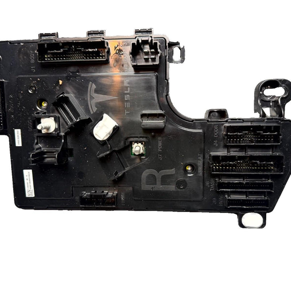2017-2023 TESLA MODEL 3 FRONT RIGHT ELECTRIC VOLTAGE MODULE OEM, 1100340-90-H