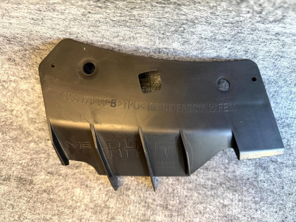 ♦️2017-2023 TESLA MODEL 3 FRONT RIGHT UPPER BUMPER BRACKET OEM, 1084170-00-B