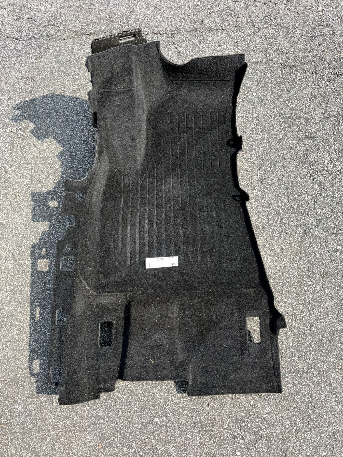 17 - 23 TESLA MODEL 3 FRONT LEFT SIDE FLOOR CARPET COVER LINER OEM, 1127267-00-G