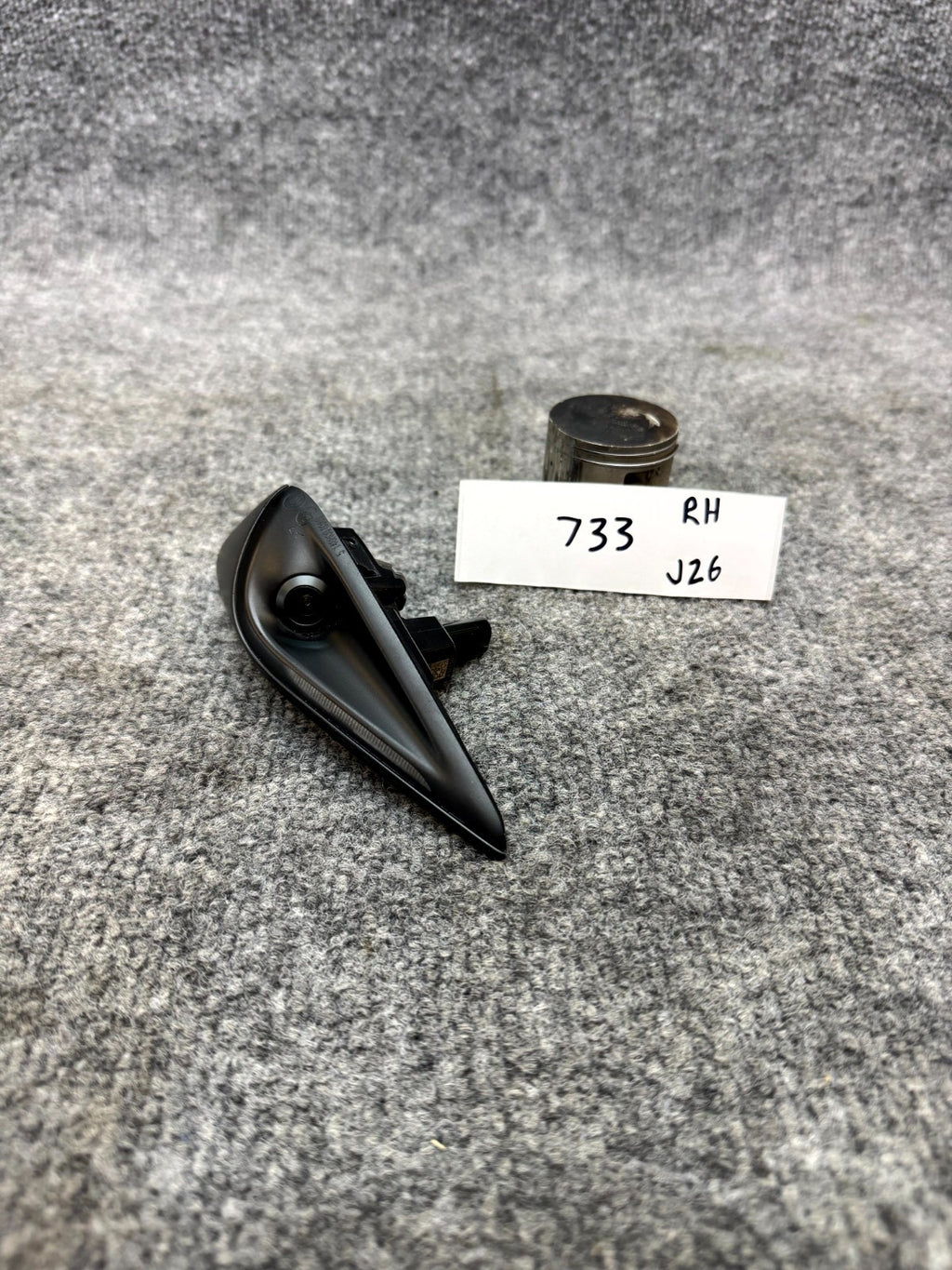 2020-2024 TESLA MODEL Y RIGHT SIDE REPEATER TURN SIGNAL CAMERA OEM, 1820735-00-D