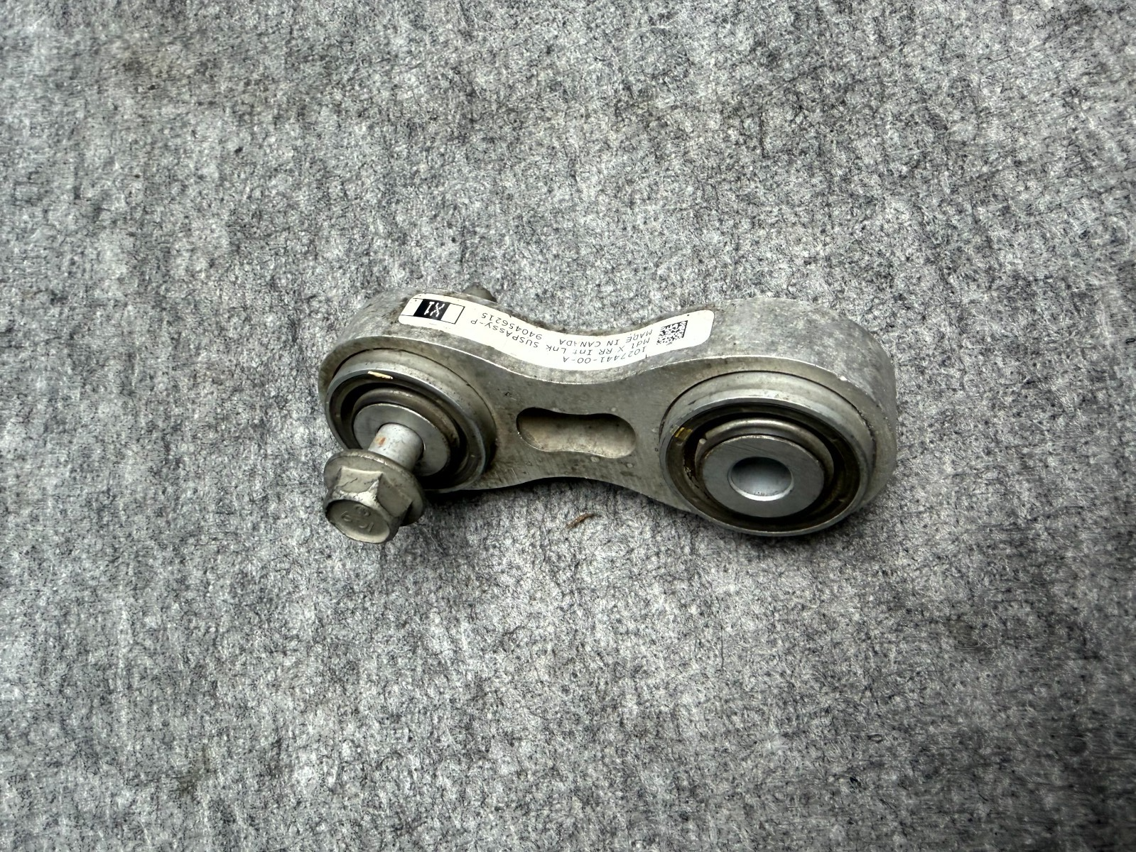 ♦️16–20 TESLA MODEL X REAR LEFT OR RIGHT SUSPENSION INTEGRAL LINK OEM,102744100A