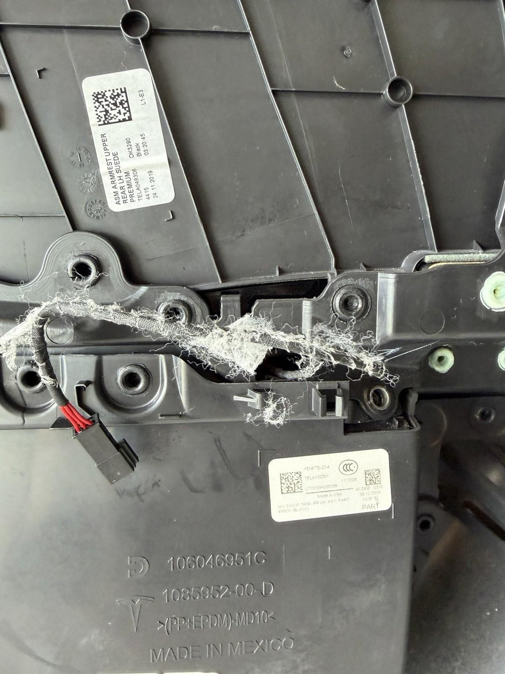 ♦️2017 - 2023 TESLA MODEL 3 REAR LEFT SIDE DOOR PANEL CARD OEM, 1588128-91-B