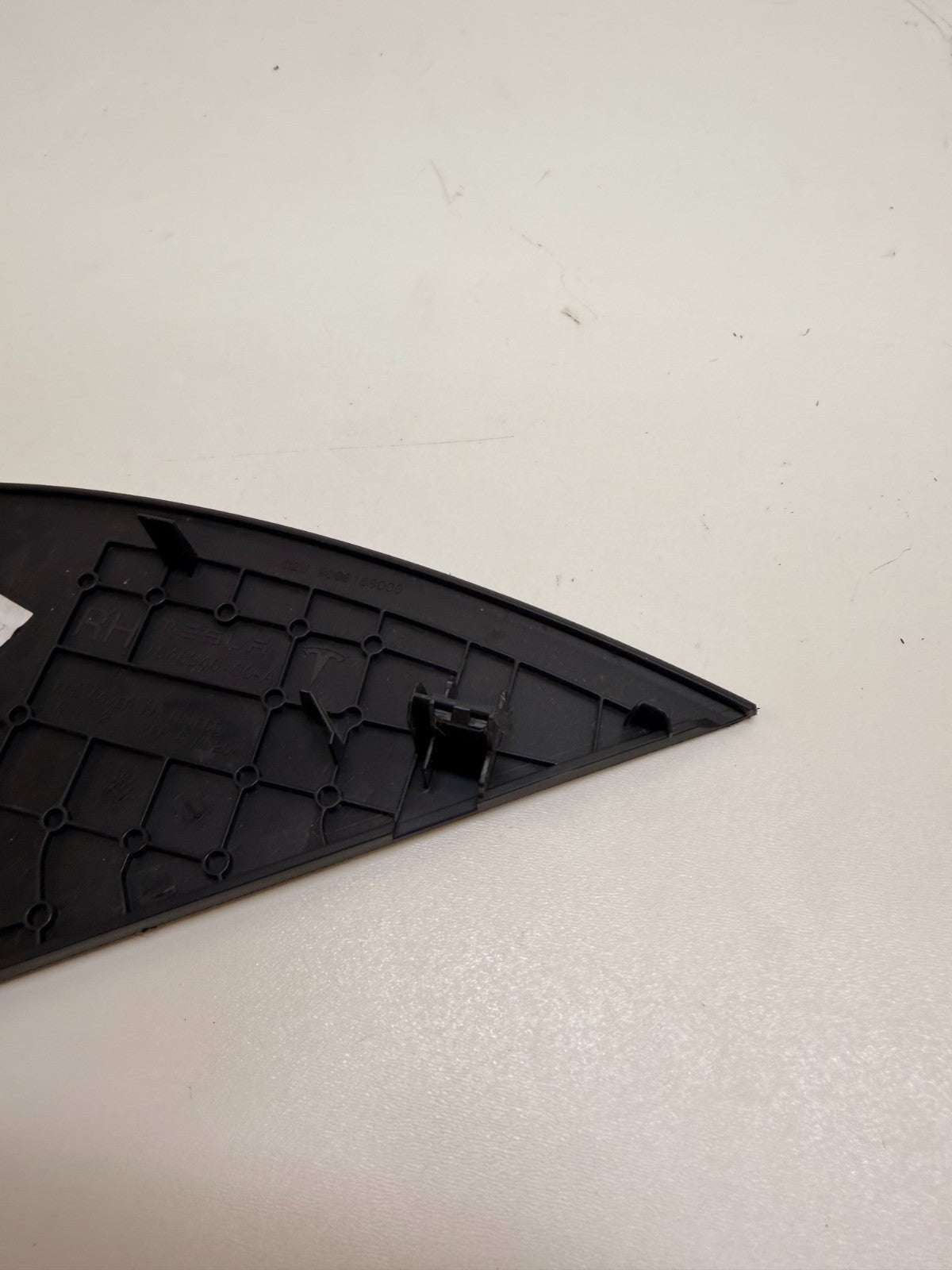 2012-2020 Tesla Model S Front Right Passenger Side Dashboard Cover 1648346-00-A