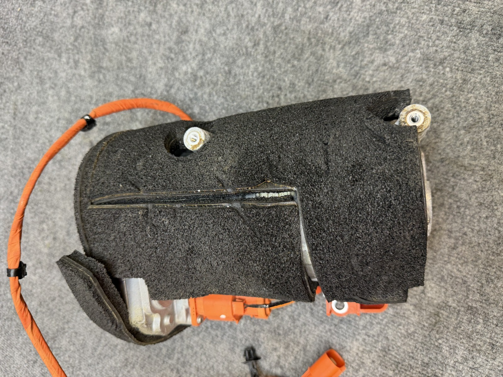 2017-2024 TESLA MODEL 3/Y A/C COMPRESSOR PUMP WITH WIRE HARNESS OEM,1507971-05-D